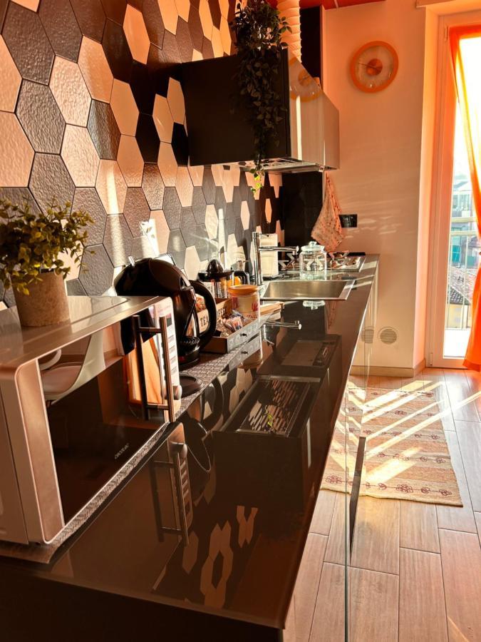 Apartament Bon Bon Del Centro No Ztl A Due Passi Da Piazza Alfieri Asti Zewnętrze zdjęcie